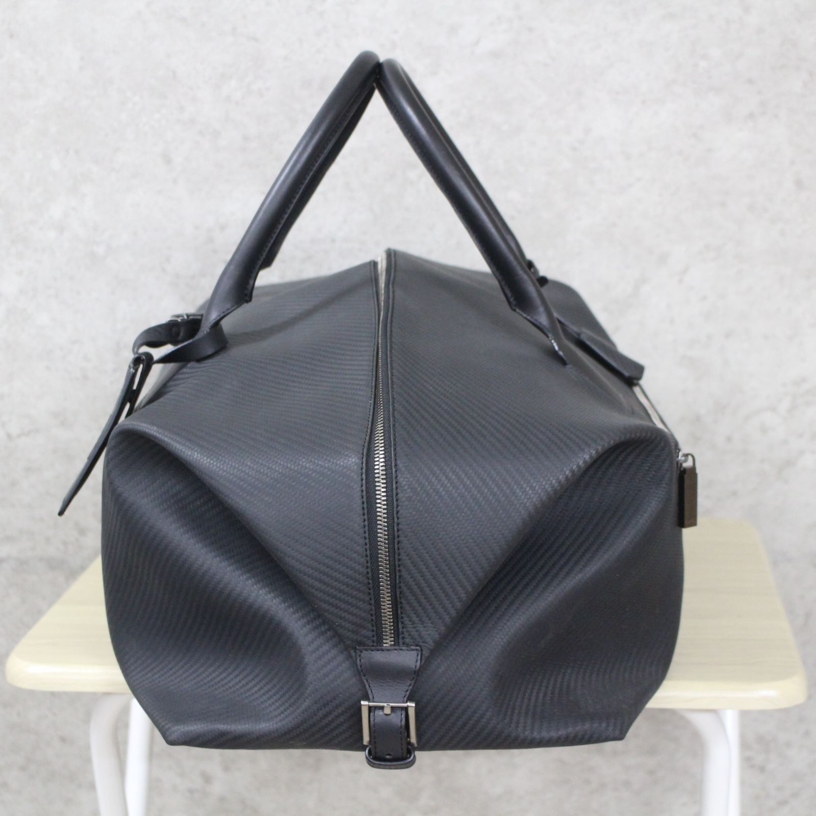 dunhill/シャーシ ボストンバック カーボン ブラック/ L3J220A S108)dunhill/ダンヒル シャーシ ボストンバック カーボン