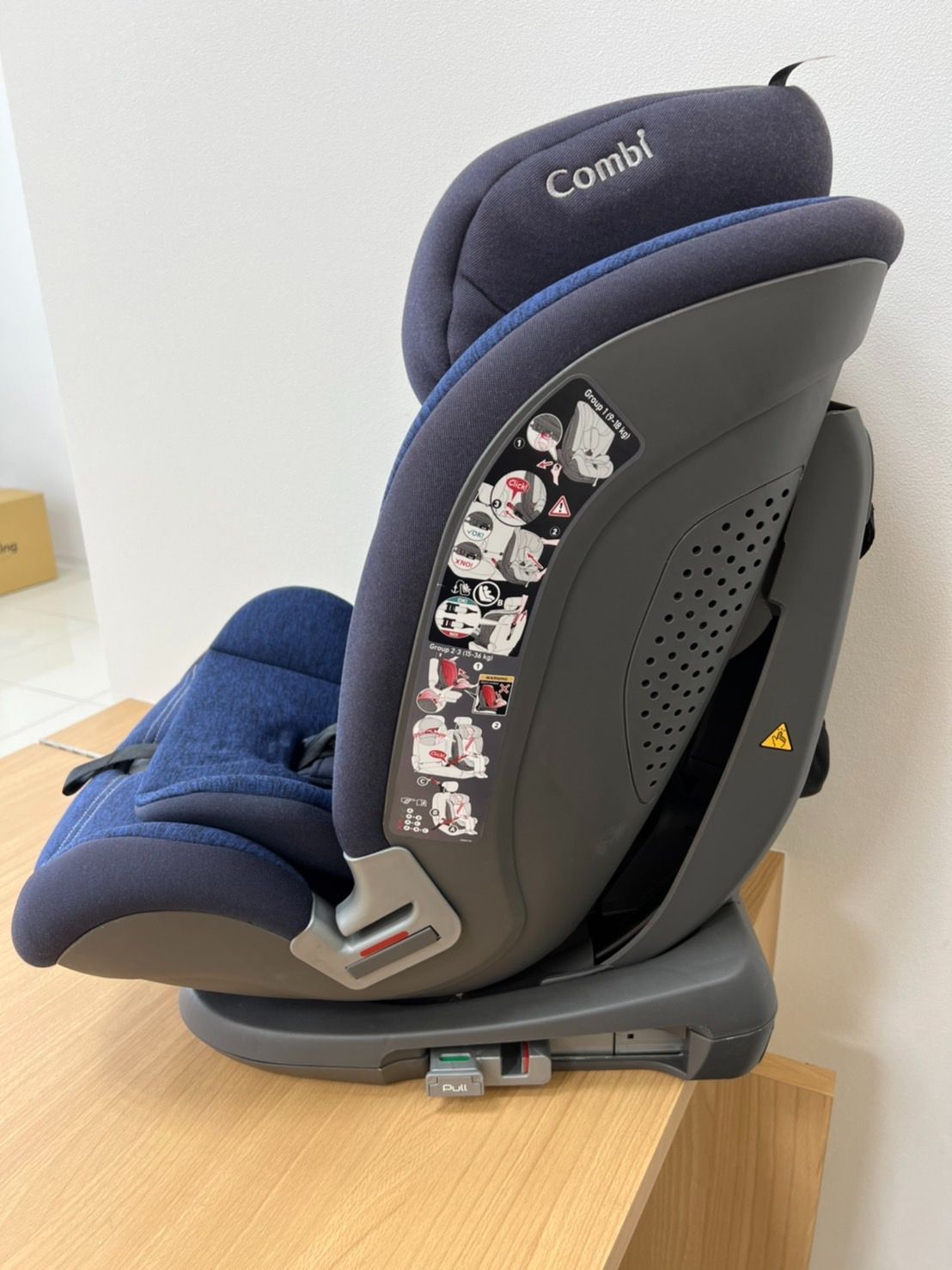 コンビ セイブトレック ISOFIX エッグショック COMBI チャイルドシート