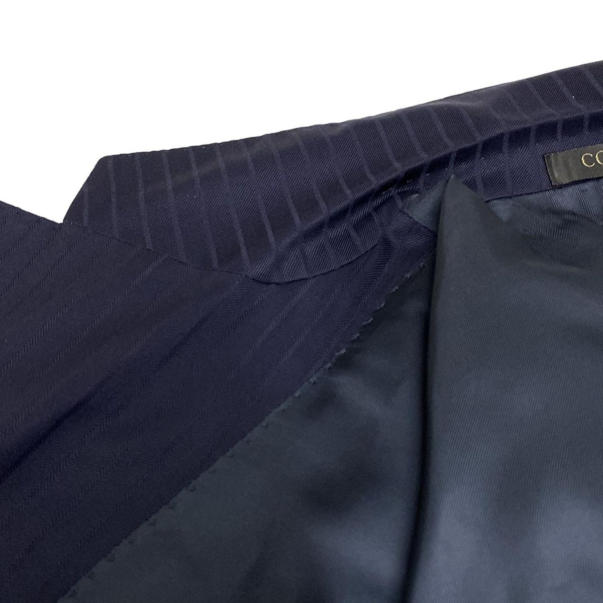未使用 美品 CORNELIANI 高級ビジネススーツ 46 濃紺 ストライプ 未使用 美品 CORNELIANI 高級ビジネススーツ 46 濃紺 ストライプ