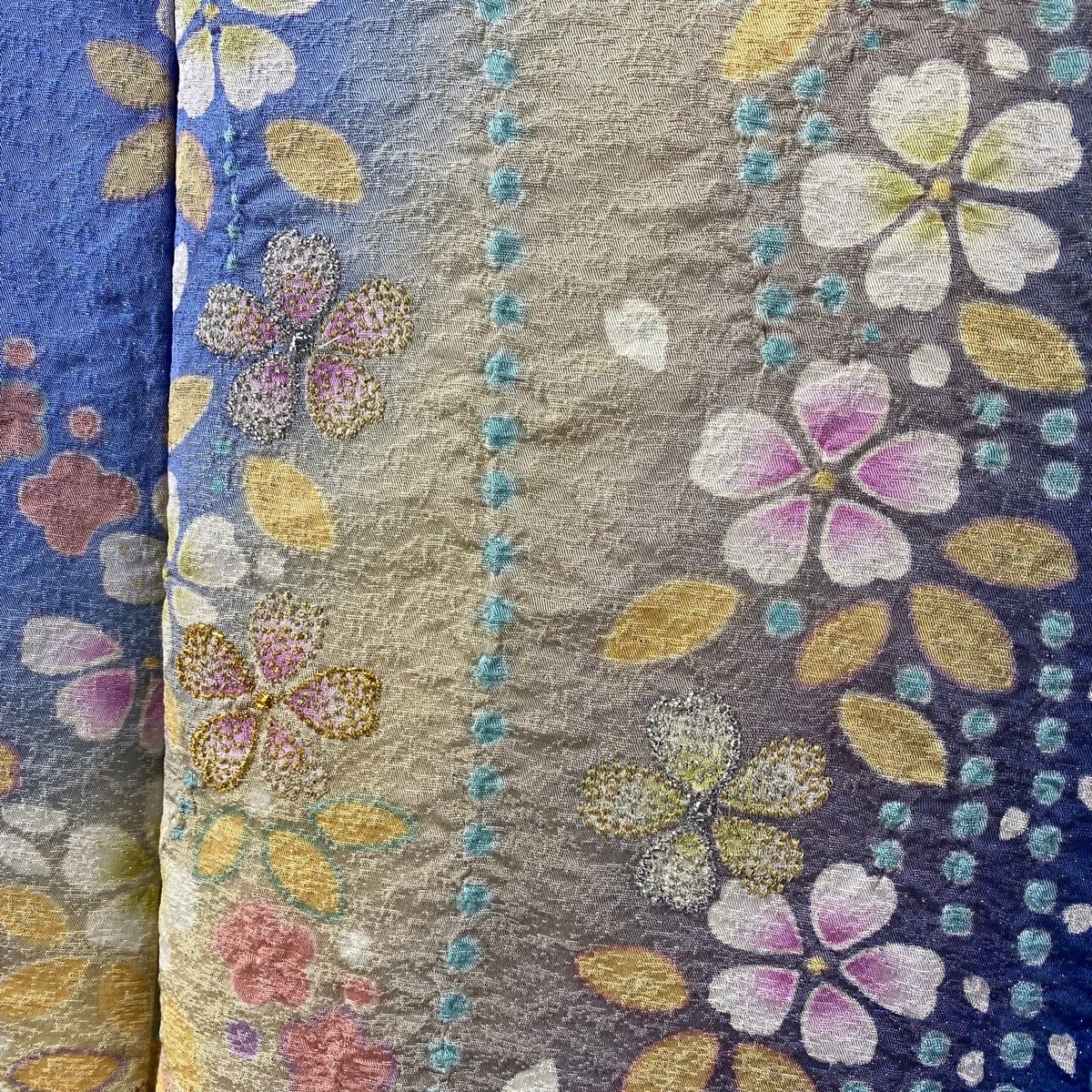 9041☆振袖5点セット❣️花柄 箔 金駒刺繍 身丈168.5cm 裄70.3cm 9041☆振袖5点セット❣️花柄 箔 金駒刺繍 身丈168.5cm