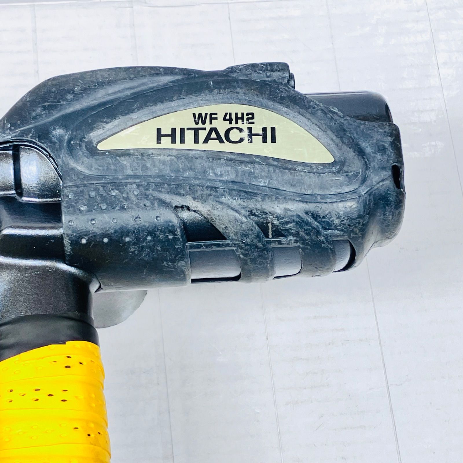 HITACHI ビス打機