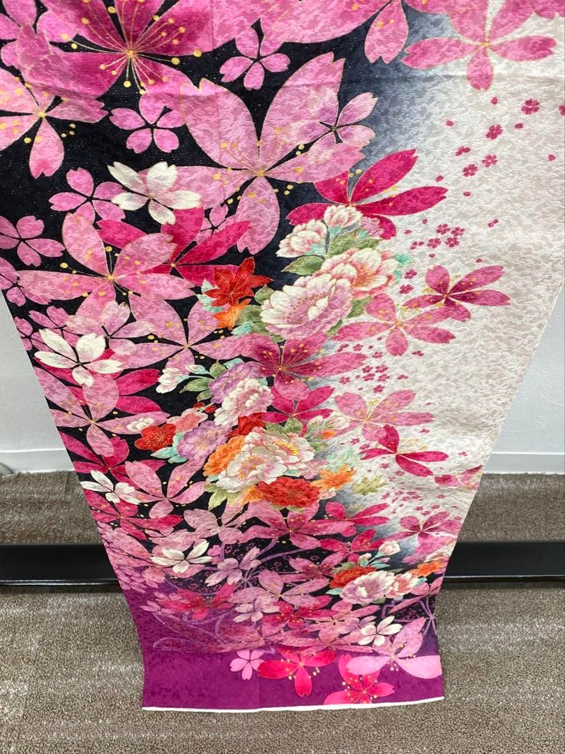 振袖 豪華 銀通し 刺繍 金彩 紋意匠 身丈162cm 撥水加工済 - メルカリ
