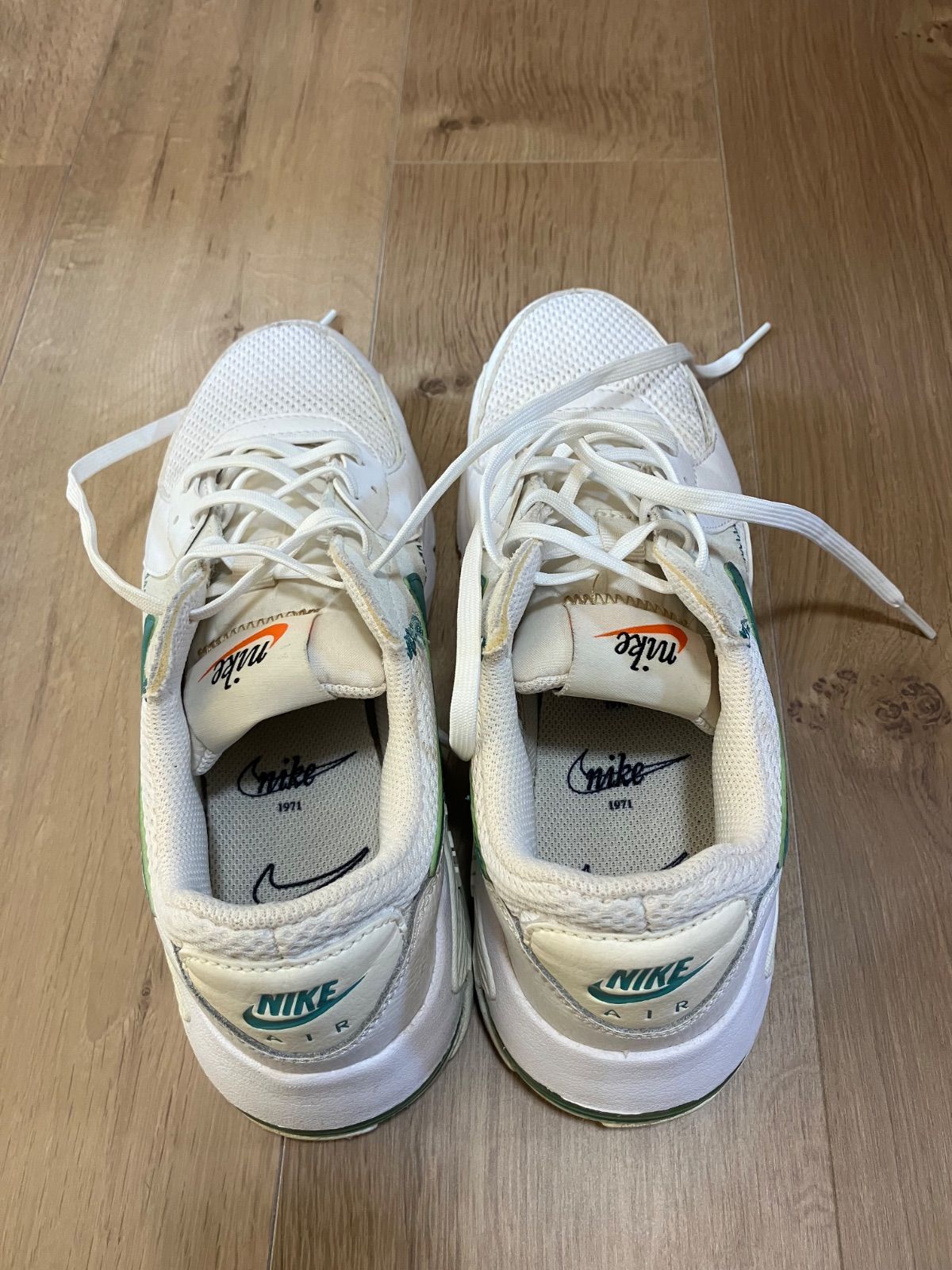 NIKE　エアマックス　エクシーDJ2003-100 ホワイト+グリーン Amazon | [ナイキ] エア マックス エクシー W AIR MAX EXCEE