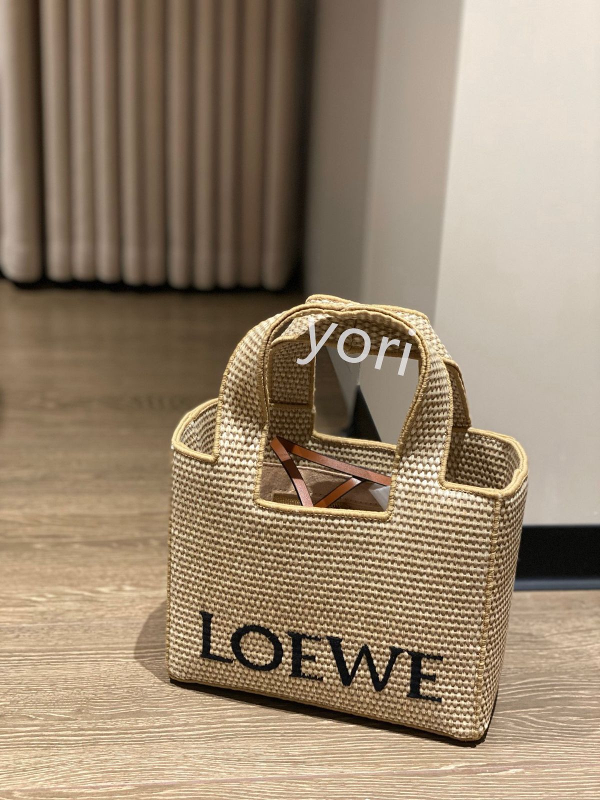 LOEWE ロエベ フォントトートスモール ハンドバッグ