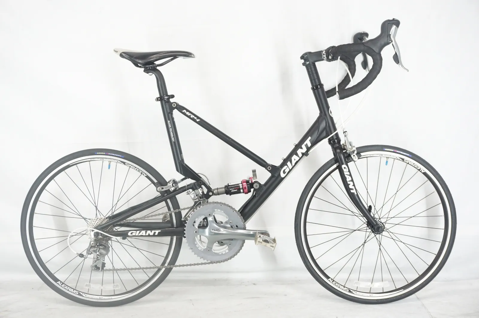 【愛知引取限定】GIANT MR4F 2014年シルバー希少24インチ折り畳み 折りたたみ自転車」MR4シリーズのご紹介 ｜ ジャイアントストア大阪