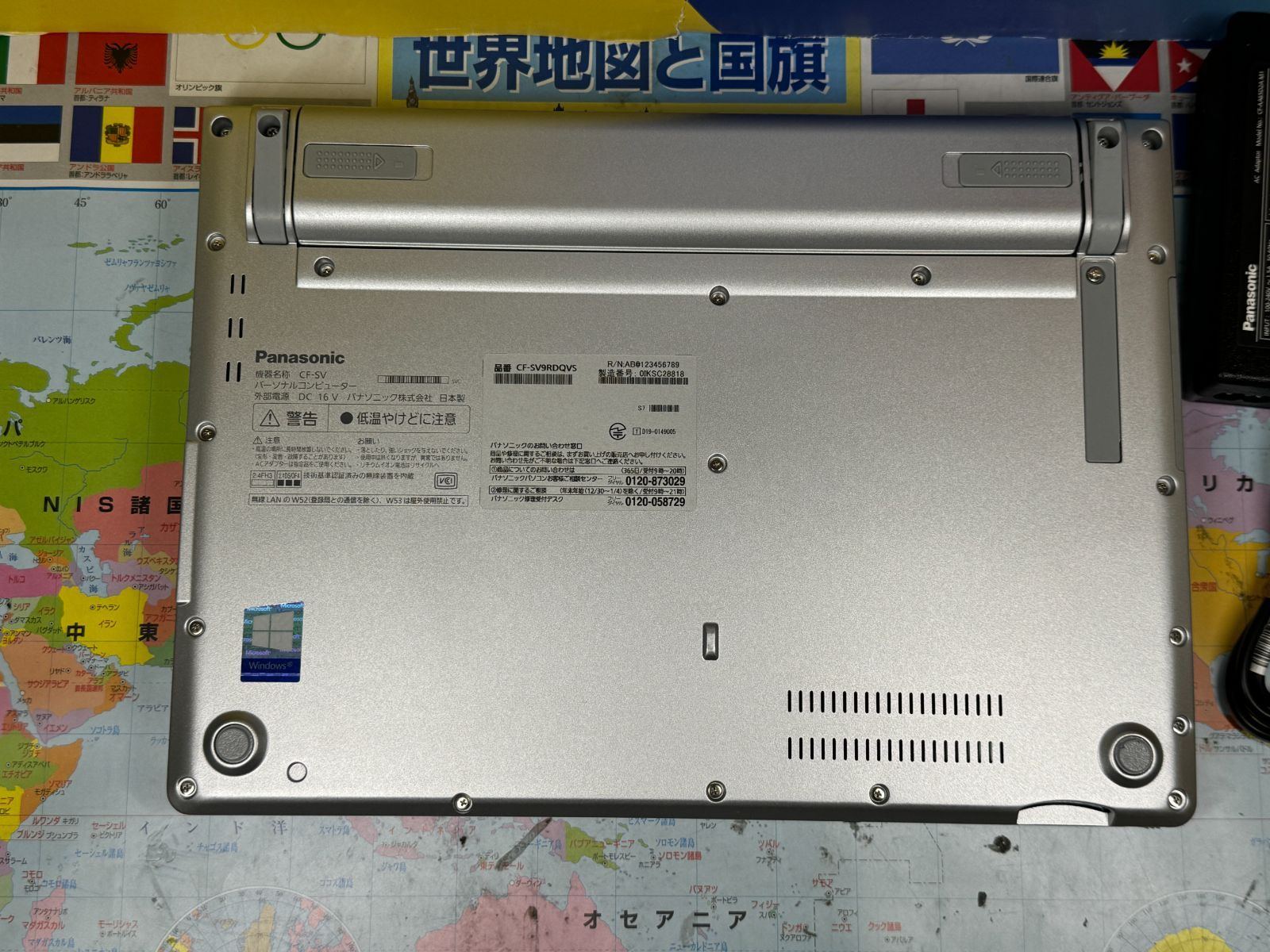 未使用に近い 16GB 累積80H レッツノート CF-SV9 超軽量 極美品