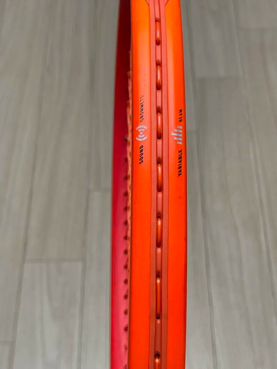 L テニスラケット