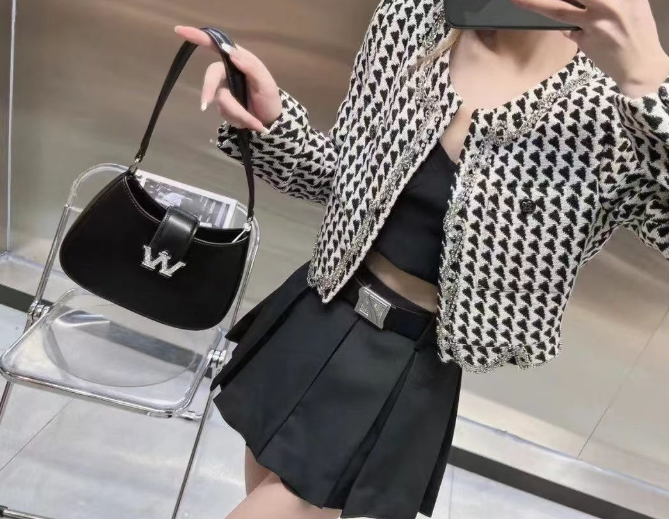 新品　Alexander Wang レザートートショルダーバッグバッグ ブラック