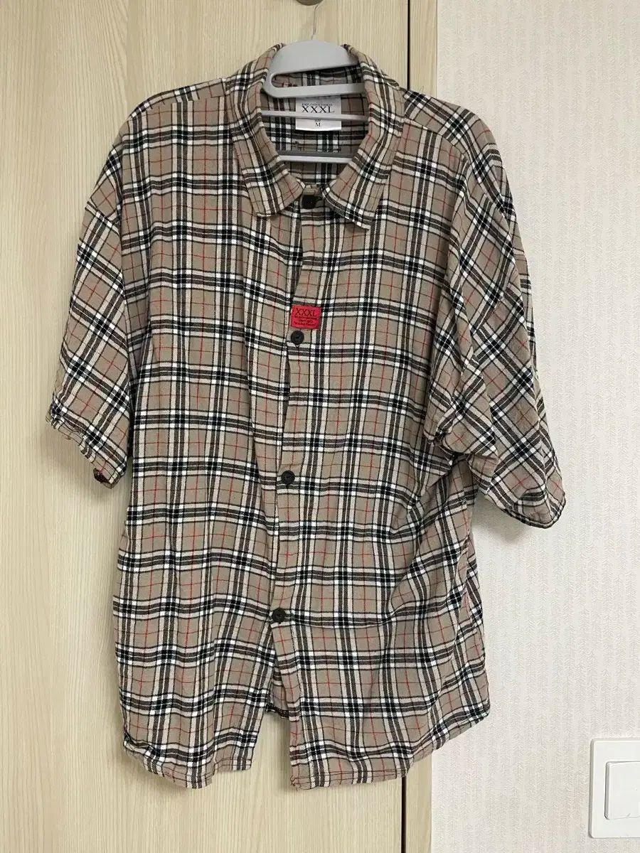 【雷市場（ポンジャン）商品韓国直送】 Xxxl exploisive シャツ チェック柄 m