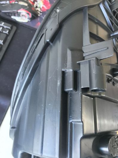 ポルシェ カイエン 2011～2014年式対応 LEDマトリクスヘッドライト左右セット Cayenne 前期型用 大灯ユニット 新型デザイン FFCRYSTALESIA_COM