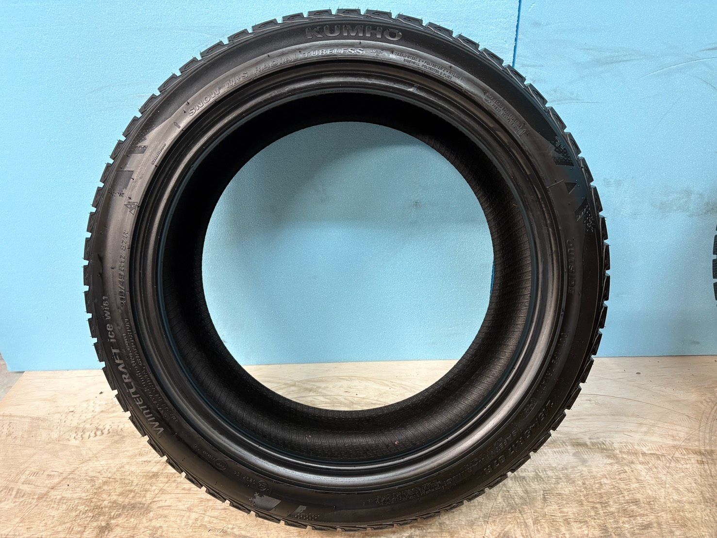 225|45R17 icewi61 スタッドレス KUMHO 17インチ WINTERCRAFT ice wi61 4本セット R17No3