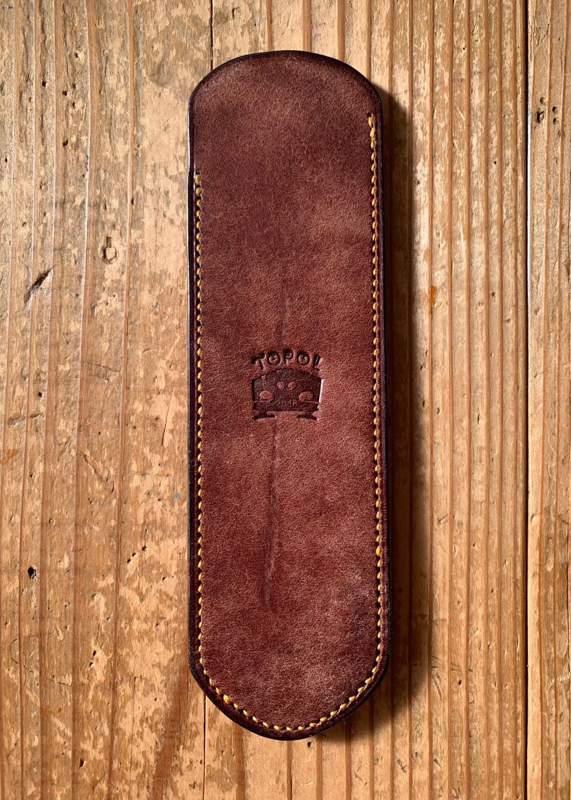 手縫いで創った革のペンケース 音叉ケース Pentopo Fantasie - Topolino 589 NEXPOTALLINN_EU