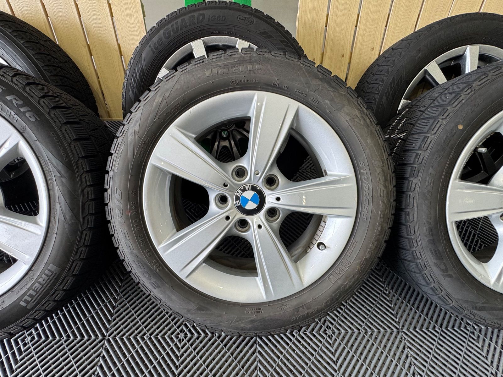 118スポーツ BMW純正アルミ