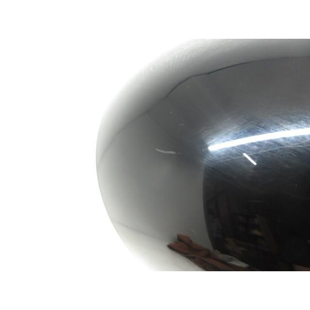 右サイドミラー