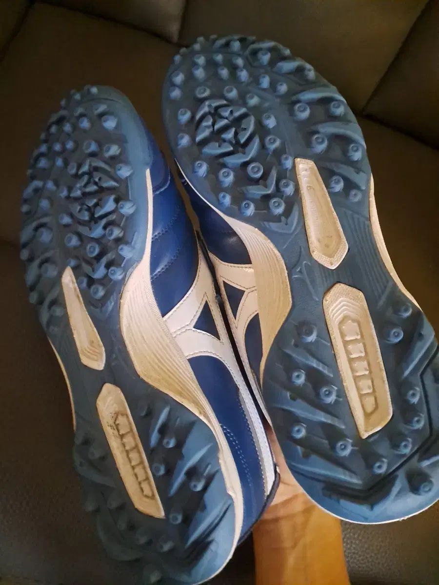 mizuno(ミズノ) モレリア ネオ クラシック tf 265 会話から 26.5