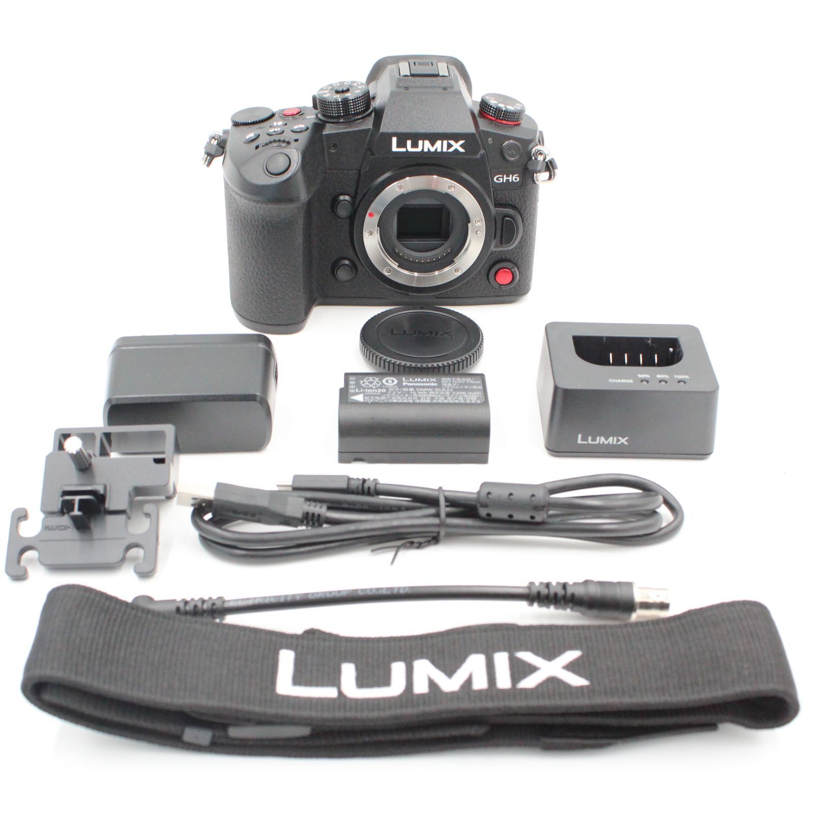 ☆新品級☆ PANASONIC パナソニック LUMIX DC-GH6 ボディ - メルカリ