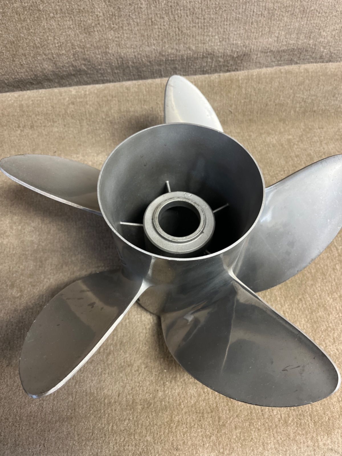 Mercury マーキュリー マリン 定価14万以上 ステンレスプロペラ 品番 48-815762A46 ダイヤ 13.25 ピッチ23 RH 5枚ペラ 23p