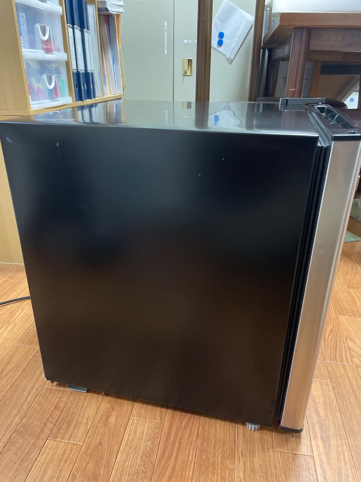 2023年製Abitelaxアビテラックス 小型冷蔵庫AR-48J45L 2023年製Abitelaxアビテラックス 小型冷蔵庫AR-48J45L