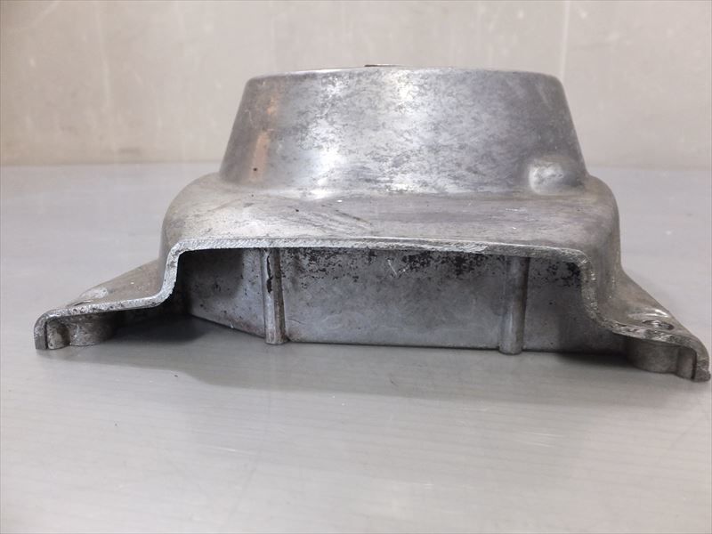 SUZUKI GT550 ジェネレーターカバー 当時物 スズキ GT380 GT750 (24