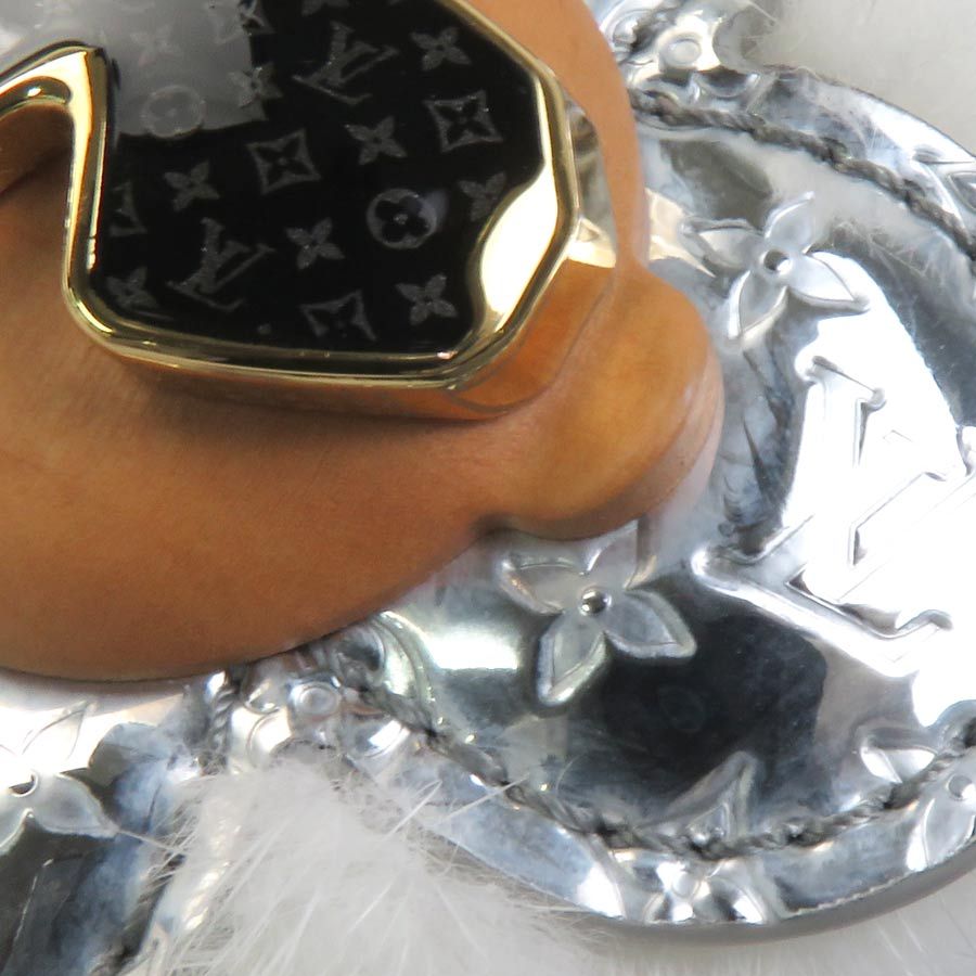 ルイヴィトン ポルトクレ スノー ヴィヴィエンヌ チャーム M00554 楽天市場】ルイ ヴィトン LOUIS VUITTON チャーム キーリング