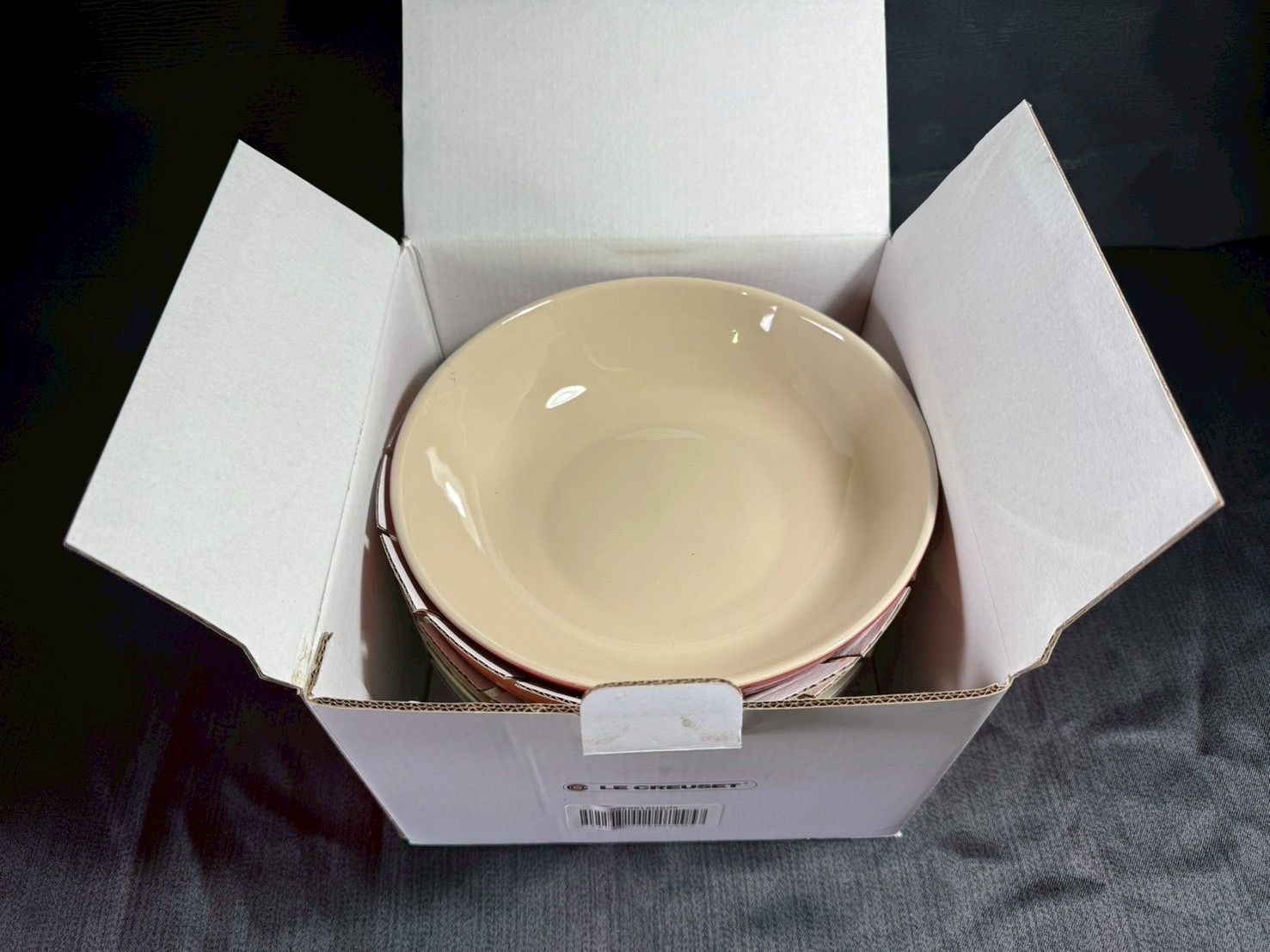 ル・クルーゼ ラウンドディッシュ 23㎝ ラウンドプレート20㎝ 4枚