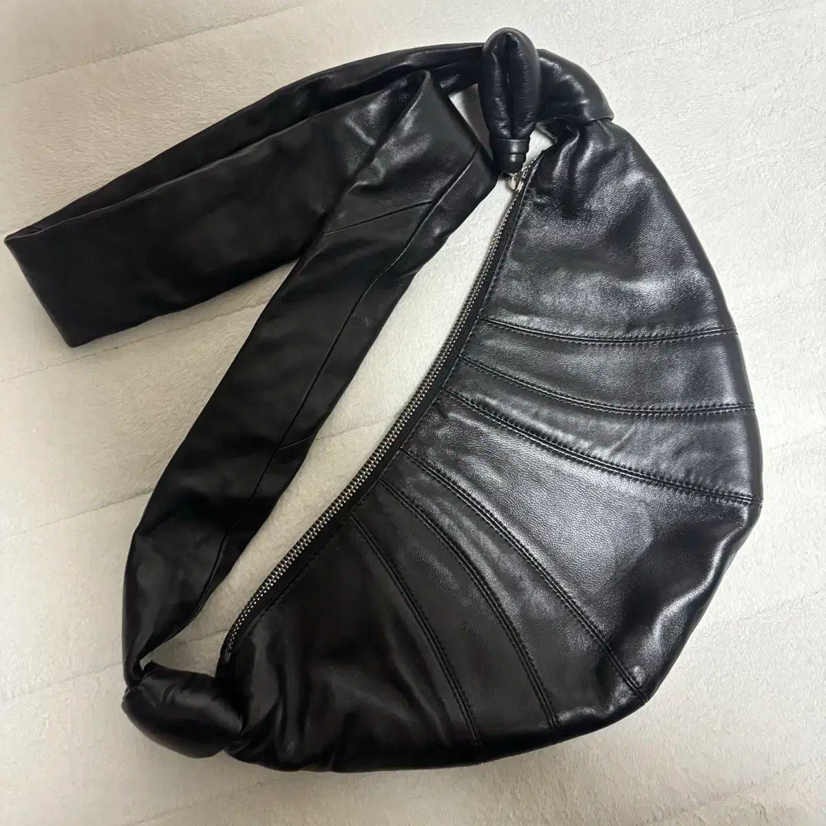 LEMAIRE ルメール クロワッサン バッグ スモール ブラック