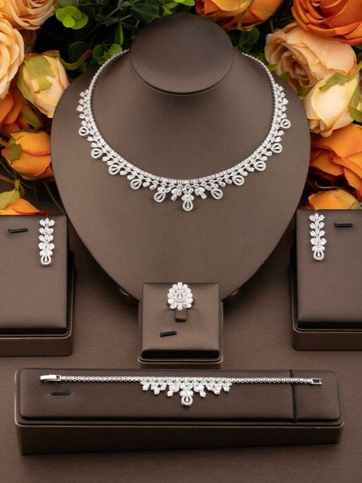 ジュエリー レディース セット 1セット ラグジュアリー エレガント キュービックジルコニア ストリームライン デザイン ジュエリーセット 女性の結婚式やバンケット用に適しています ピアス1ペア ネックレス1本 ブ