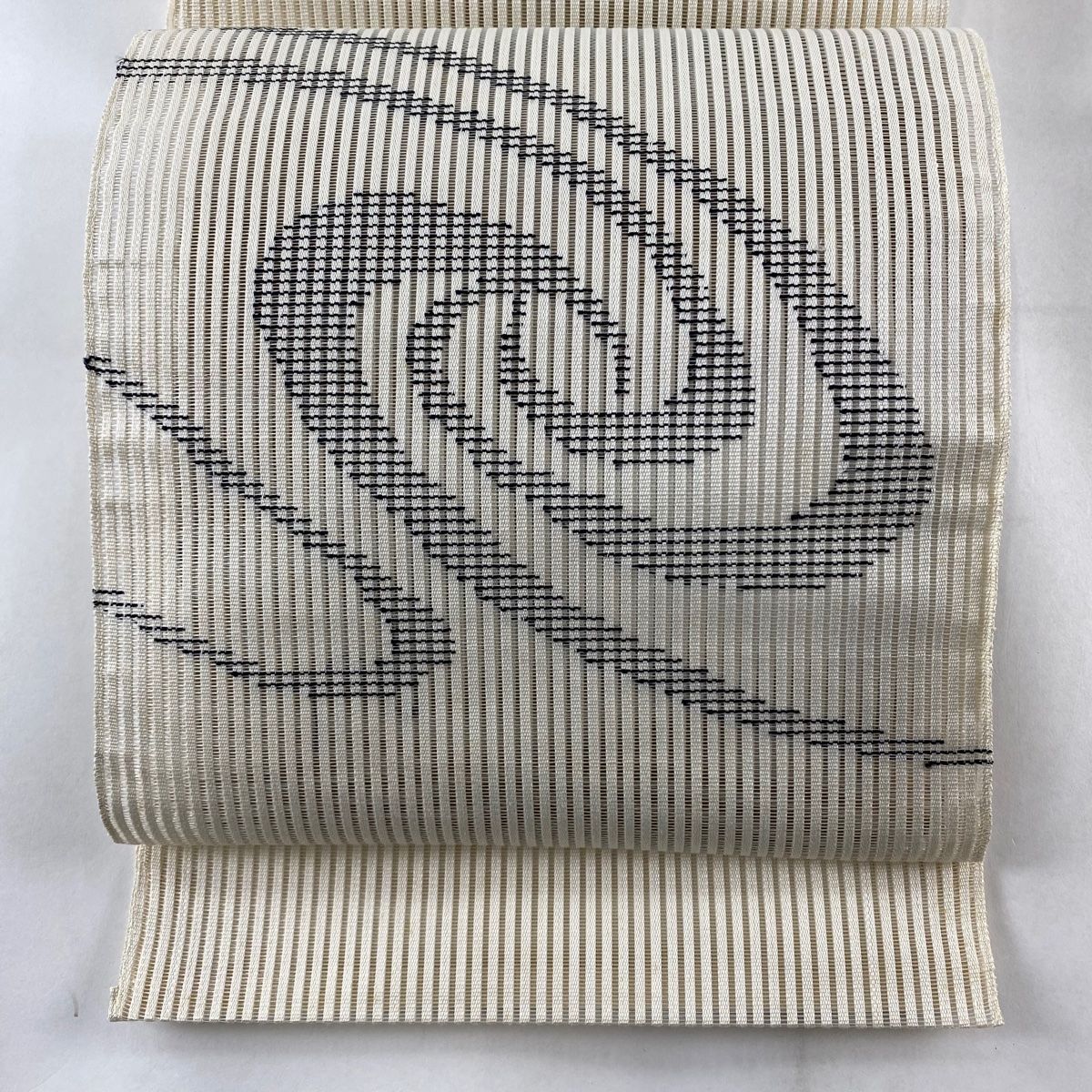 名古屋帯 秀品 夏帯 縦絽 八寸名古屋帯 渦巻き クリーム 正絹