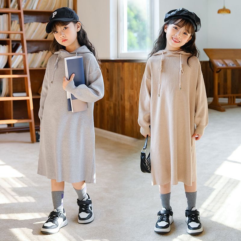 女の子 ワンピース 2025年 秋冬 韓国風 子供服 ガールズ 厚手 ニット カジュアル スポーツ セーター ワンピ 森ガール風 スカート zMMU997