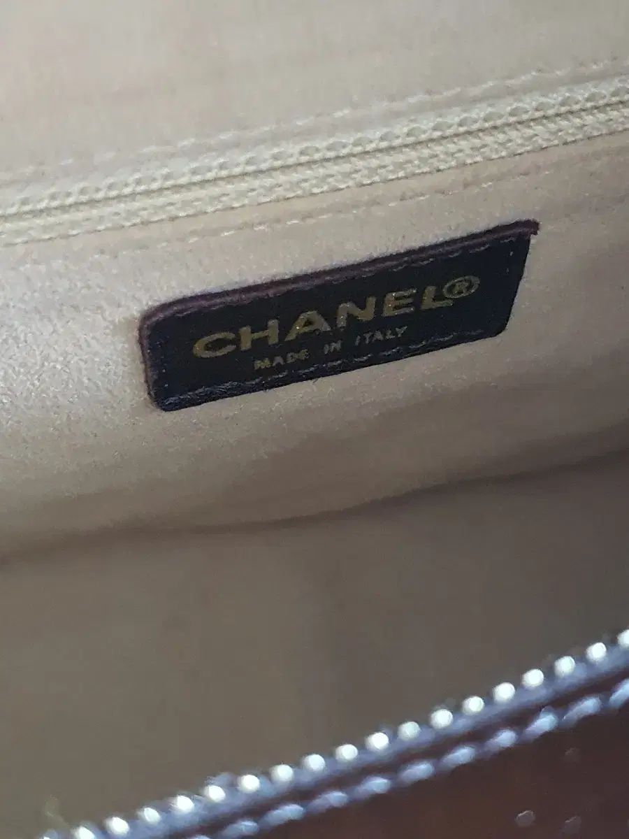 美品【Chanel】パテントレザー チェーンショルダーバッグ 2way Yahoo!オークション -「シャネル マトラッセ パテント