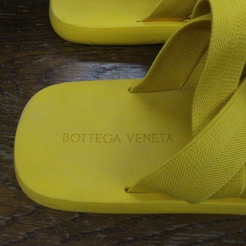 美品！BOTTEGA VENETA イントレチャートサンダル 43 BOTTEGA VENETA - 美品 ボッテガヴェネタ BOTTEGA VENETA