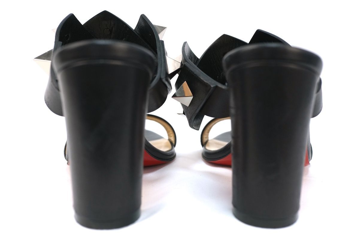  Christian Louboutin クリスチャン ルブタン Tina in THE Desert 85 BLACK カーフスキン スタッズ ヒール サンダル 36. 約23.5 cm ブラック サンダル サンダル ミュール