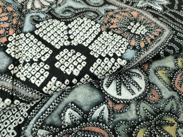 平和屋着物○訪問着 地紙吉祥枝花文 たたき染め 黒地 金彩