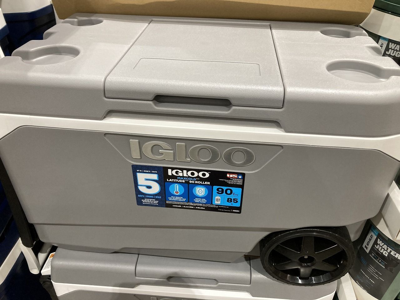 イグルー クーラーボックス 90QT 85L 最大保冷 5日間 アウトドア キャンプ 野外 IGLOO