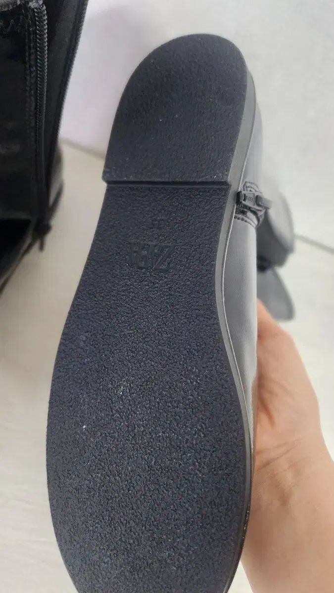  ZARA ザラ キッズ 黒 エナメル アングルブーツ 25 FW その他 キッズシューズ