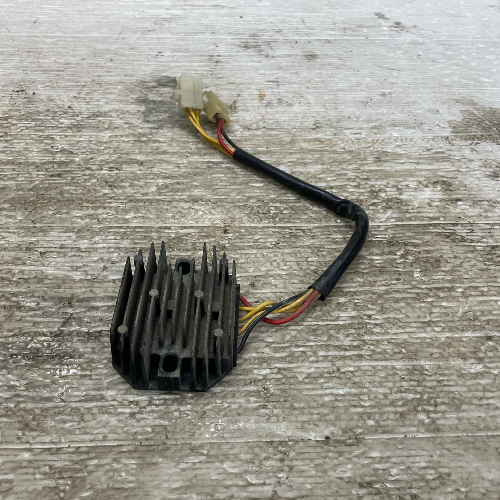 SUZUKI GSX-R400 GK73A レギュレター スズキ BRIGHTFACE_UK