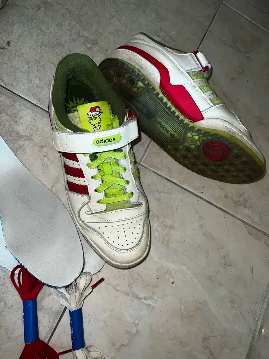 adidas(アディダス) フォーラム ロー ザ・グリンチ