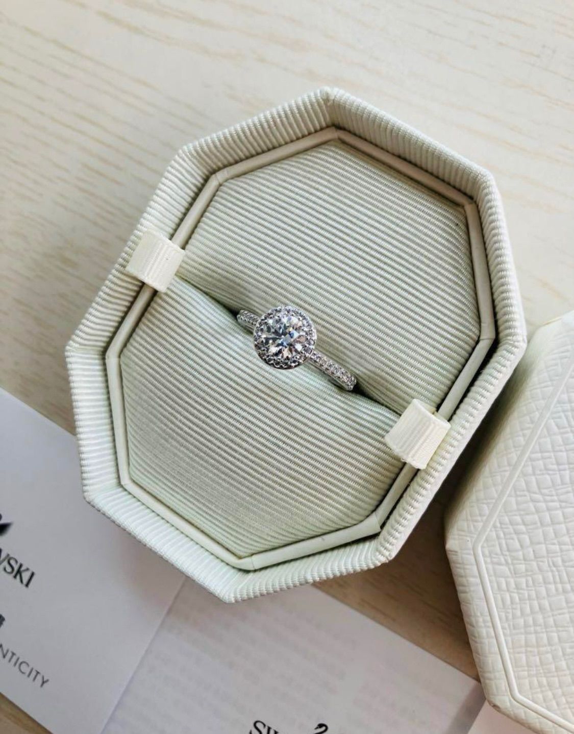 美　新品 スワロフスキー Una Angelic リング 55号 Una Angelic ring, Round cut, White, Silver-tone finish
