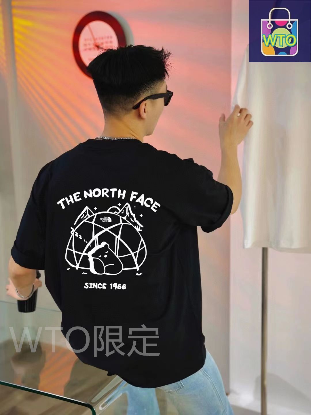 専門店と同じデザイン 前後ロゴのクマとキャンプアルファベット