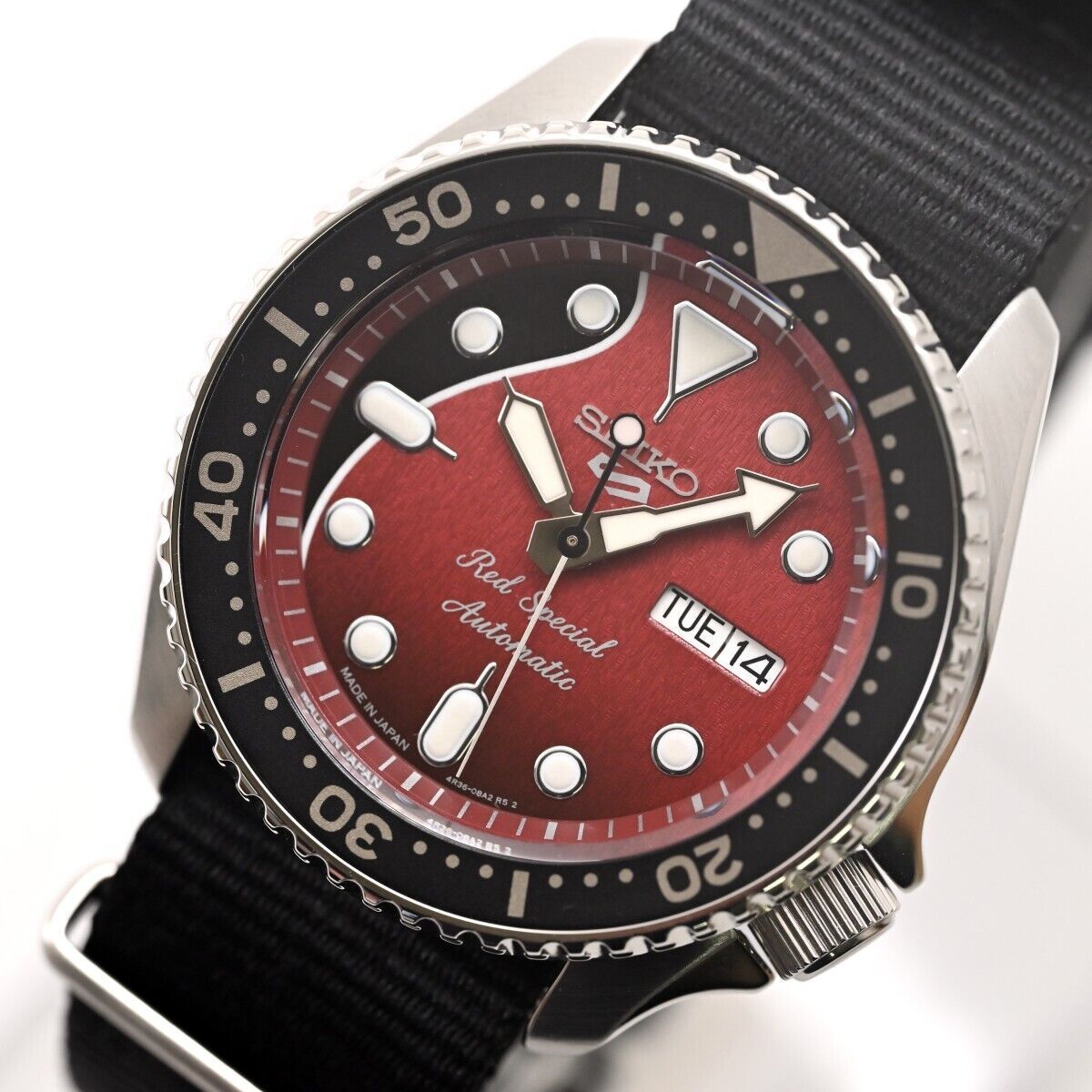 SEIKO】セイコー 5 SPORTS SBSA073 Sense Style Brian May Model