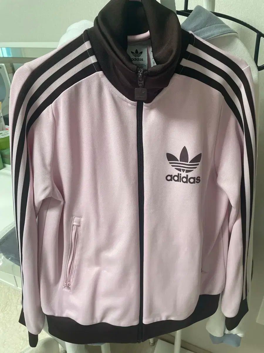 アディダス BECKENBAUER