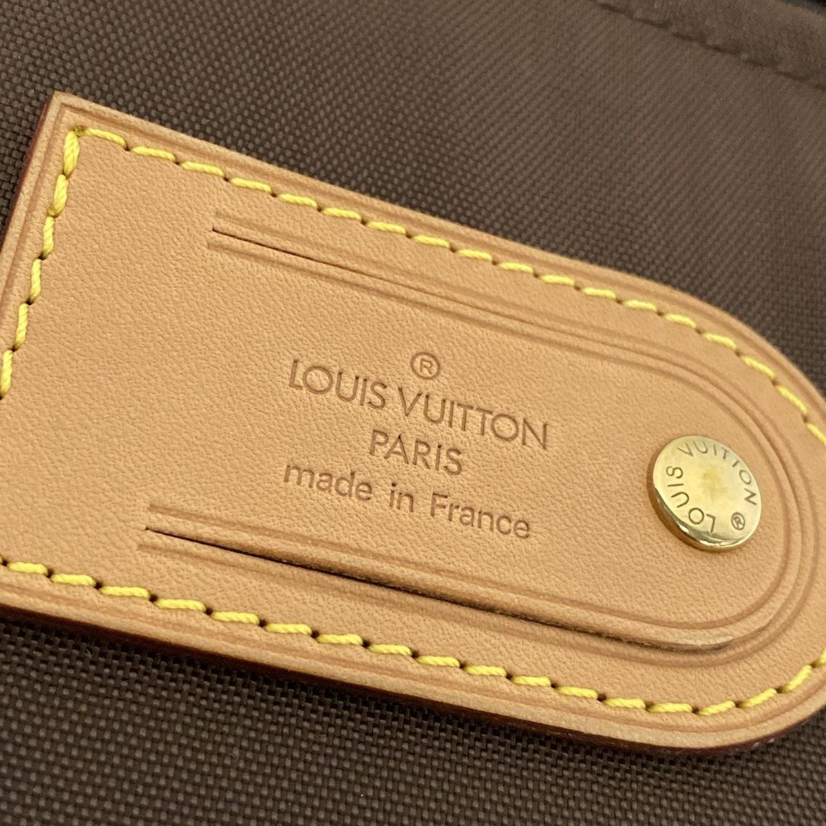 VUITTON