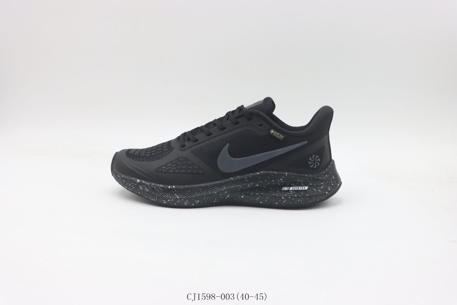 今日 ナイキ NIKE ランニングシューズ ブラック Black CJ1598-003