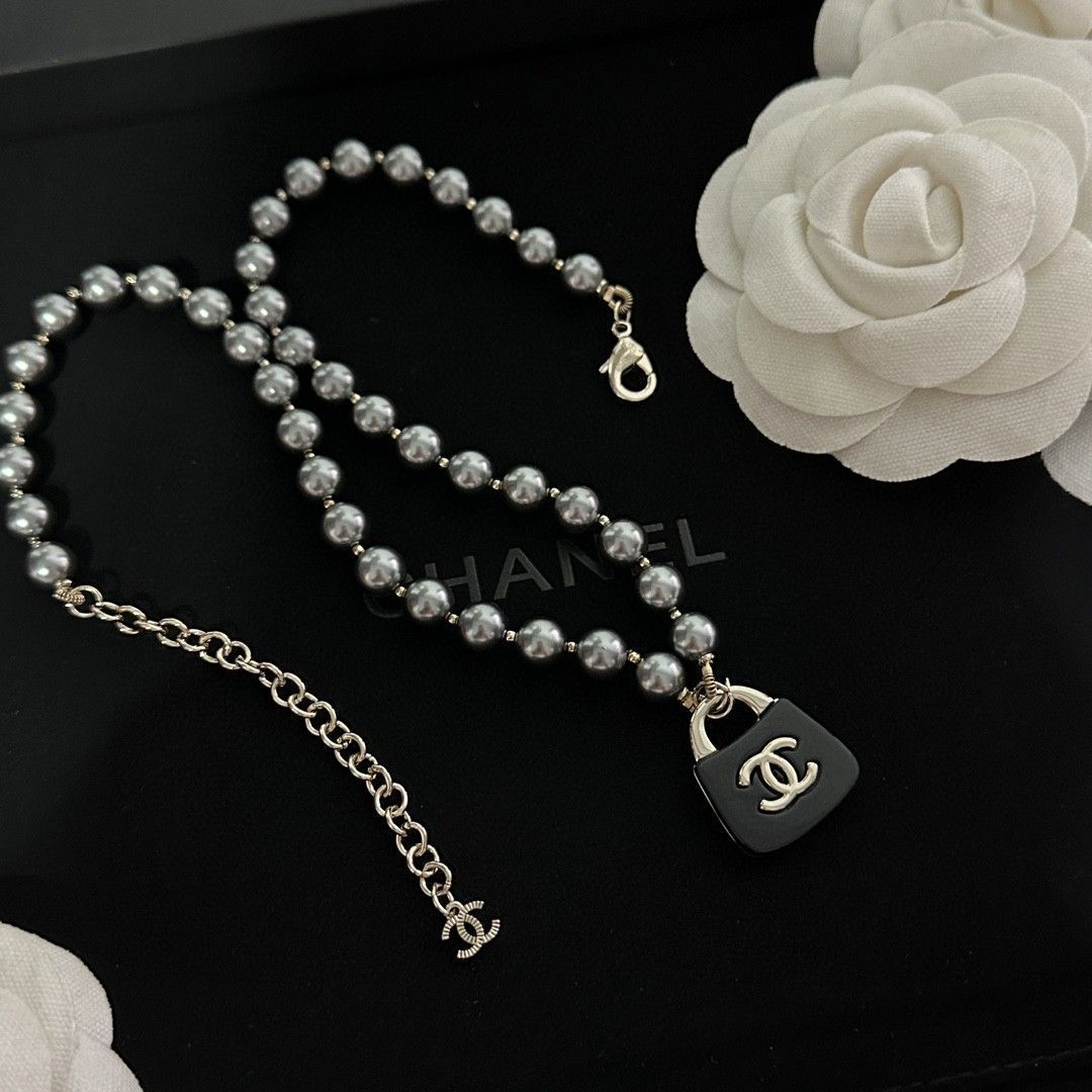 ♡CHANEL♡ヴィンテージ ハイヒール ネックレス シャネルヴィンテージ♡正規品。お値下げします♡（大幅値下げ中