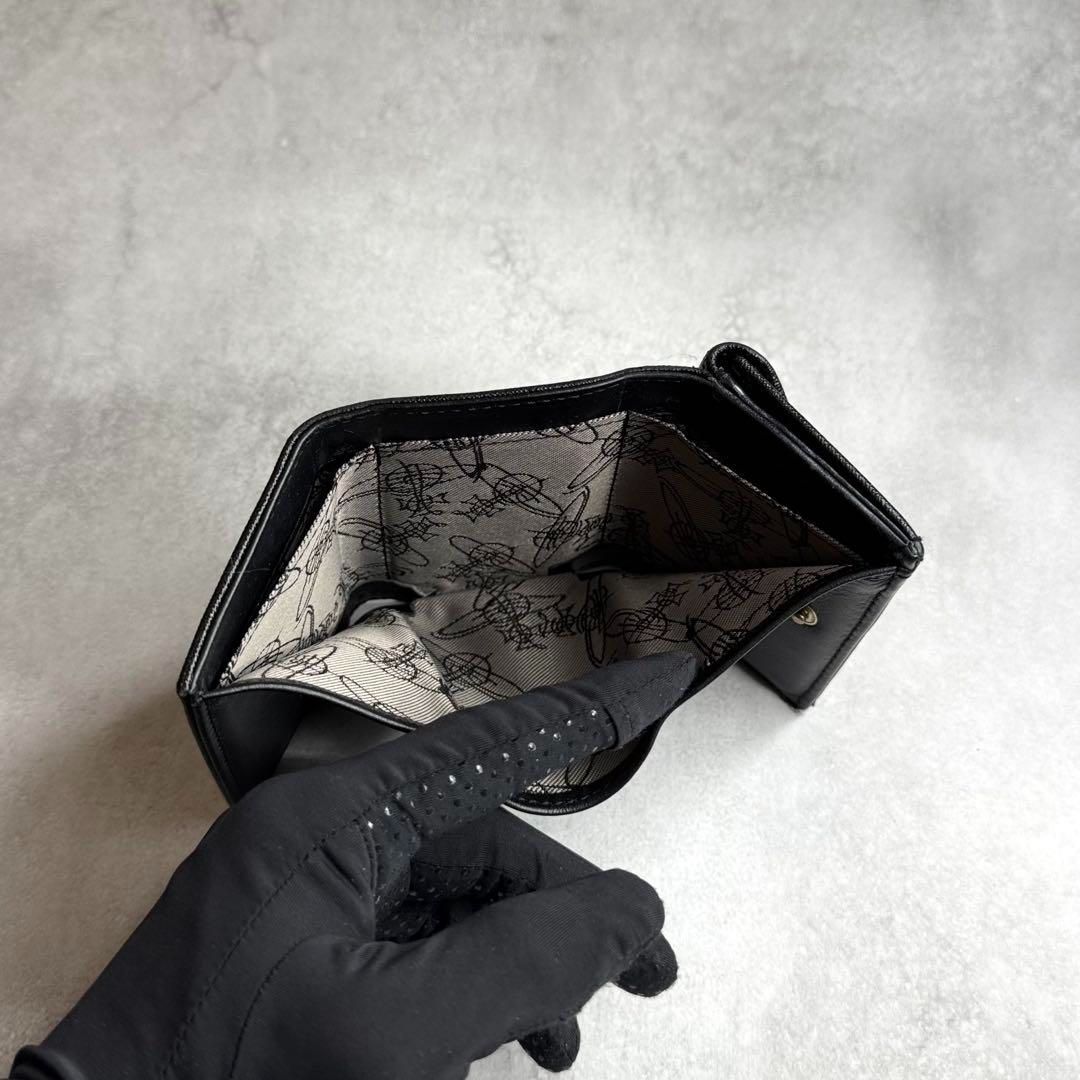 美品 ヴィヴィアン 三つ折り財布 レター オーブ サフィアーノ レザー 黒 美品 ヴィヴィアン 三つ折り財布 レター オーブ サフィアーノ