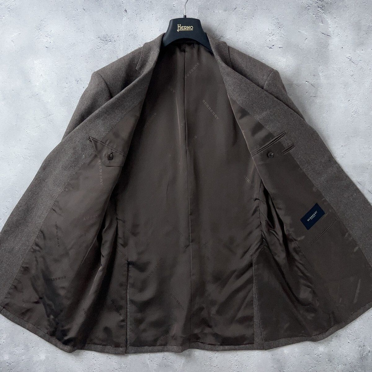 バーバリーロンドン テーラードジャケット　2Bジャケット　イタリア製生地使用✨ バーバリー ロンドン BURBERRY LONDON ジャケット テーラード