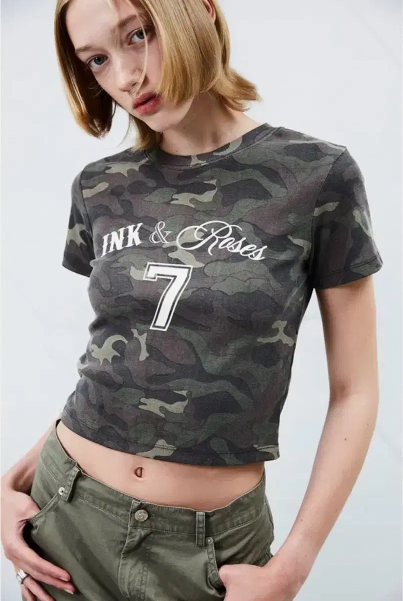 2000 アーカイブ インクアンドロジスティ ヴィンテージ カーキ トップス 半袖 カモ