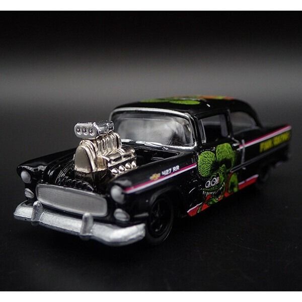ラットフィンク　ミニカー　新品未使用 AUTO WORLD 1:18 RAT FINK LUCKY No.13 FIRE TRUCK w/ RAT FINK