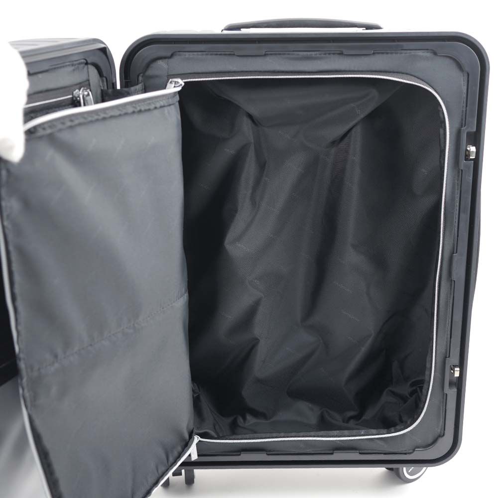 キャリーバッグ