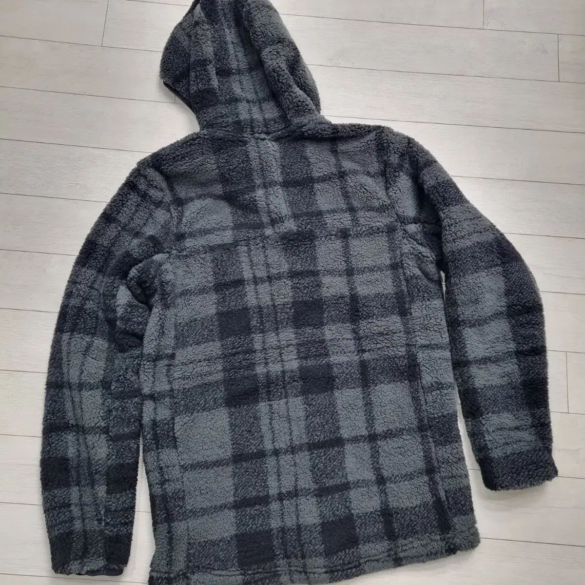 当店人気NO.1。 새상품 ザ ノース フェイス フリース フード付きTシャツ